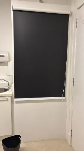 2 Cortinas Roll-on black out  