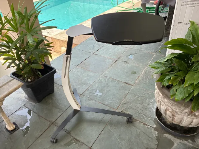 Mesa de apoio Notebook 