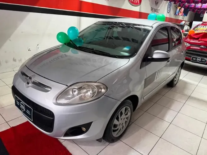 Fiat Palio Attractive 1.0 EVO Fire Flex 8V 5P 2013