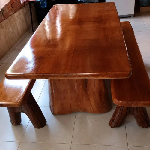 Mesa 2,5 com os dois bancos