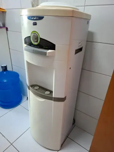 BEBEDOURO ELETROLUX 