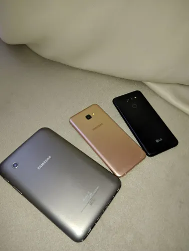 Lote eletrônicos (Tablet e celulares)