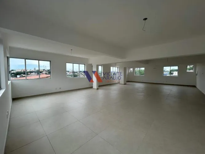 Meio andar Corrido/ Sala para alugar com 123m² no Centro de Betim