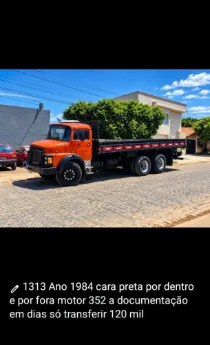Caminhão 1313