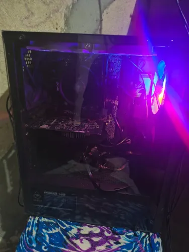 Pc gamer Ryzen , com mouse e teclado 