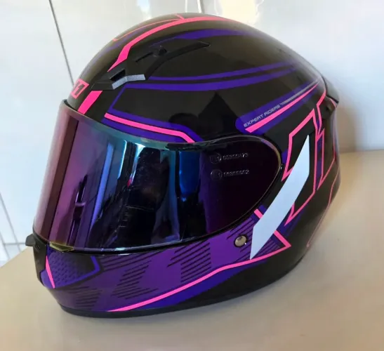 Capacete X11 Trust Pro Transit com Viseira Rosa Cristal