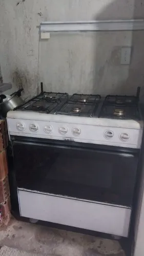 Fogão pra refroma funcionando tudo