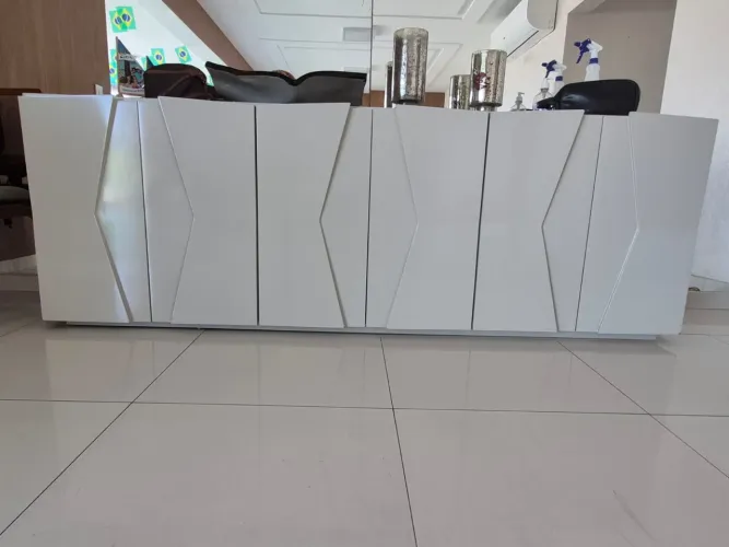Armário Buffet Laqueado