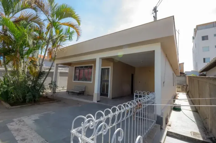 Imóvel para aluguel com 3 quartos em Santa Mônica - Belo Horizonte - MG