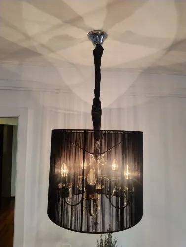 Lustre Pendente Candelabro com Cúpula Preta - 50cm Diâmetro<br>Ótimo estado <br>R$500,00