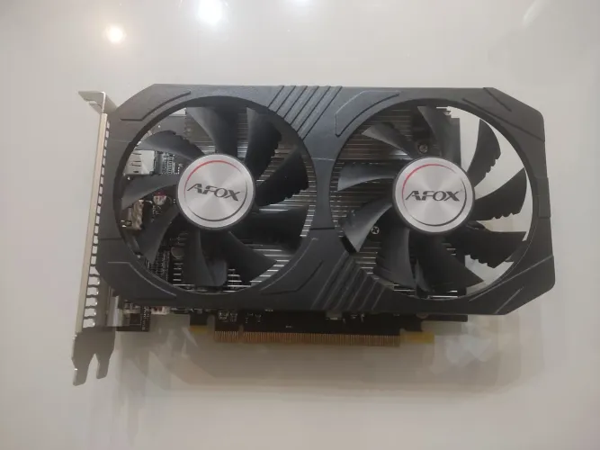 Placa de vídeo Rx Amd Radeon 550 4GB Ram DDR5