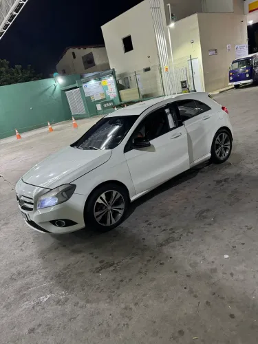 Mercedes-Benz Classe A 200 1.6 TB 16V Style 156cv Aut. 2014
