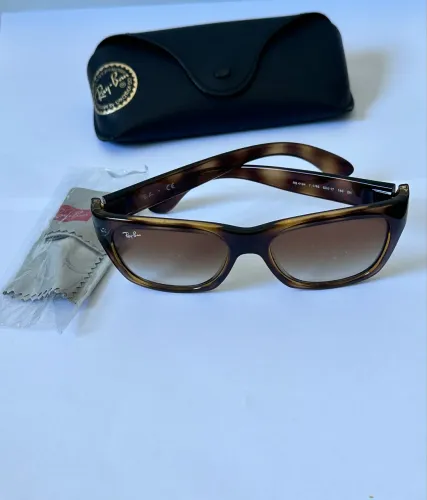 Óculos de Sol Ray-Ban | modelo RB4194