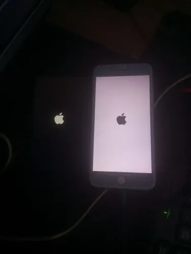 Iphone 8 7 plus e xr pra paças não sei o defeito só venda