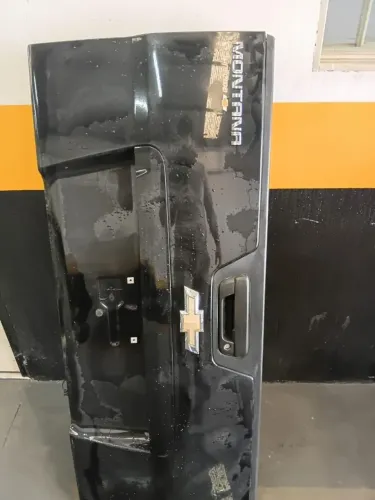 Tampa traseira da Montana 2013 em diante .original sem detalhe <br>600