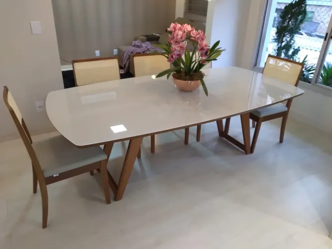 Mesa madeira