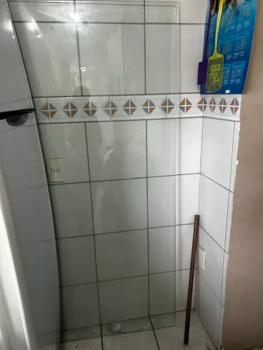 Tempo de mesa bisotado! 