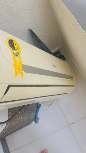 Vendo ar condicionado 9000 BTUs Midea
