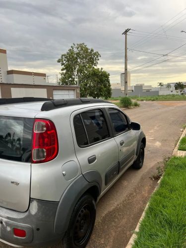 Imagem de Fiat Uno WAY Celeb. 1.0 EVO Fire Flex 8V 5P 2013