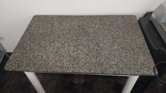 Mesa de mármore