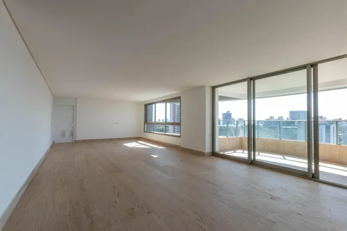 Apartamento à Venda - Santa Lúcia, 4 Quartos, 323 m2