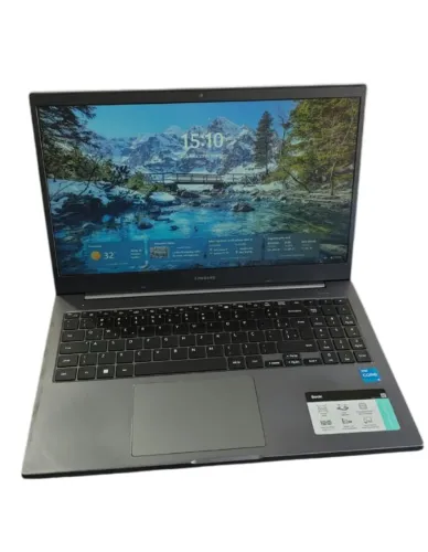 Notebook Samsung book i5 11o geração, 8Gb ram DDR4, nvme 256gb, Placa de vídeo Iris Xe