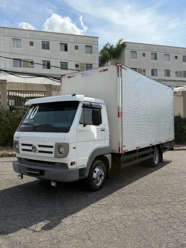 Volkswagen 9-150 2010 baú