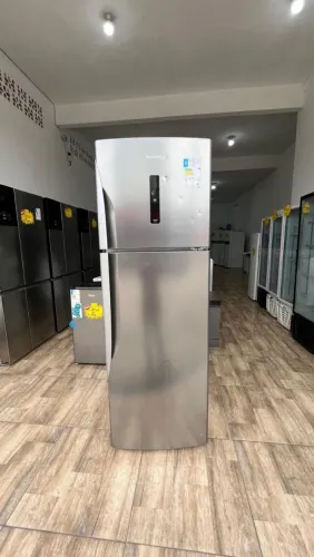 GELADEIRA 220VOLTS INOX PAINEL DIGITAL NOVA MOSTRUÁRIO