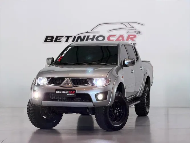 Mitsubishi L200 Triton HPE 3.2 CD TB Int.diesel AUT 2012