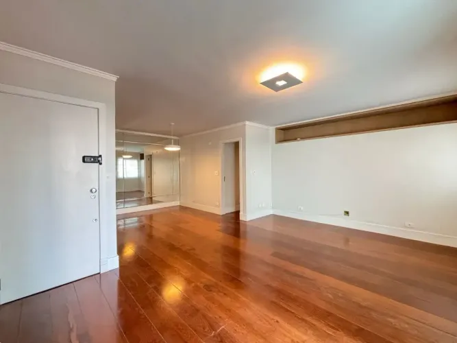 Apartamento Próx. Faria Lima | 2 vagas | Anti-Ruido | Ar- Condicionado
