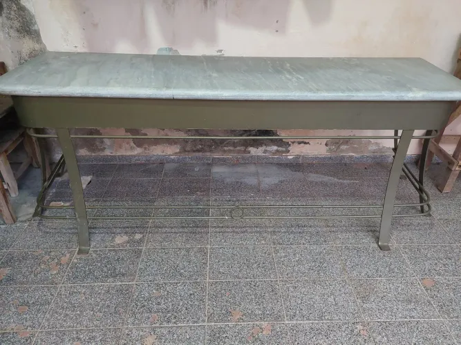 Mesa de mármore