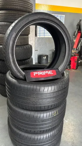 Jogo de Pneus 285/35R22 Bridgestone Turanza