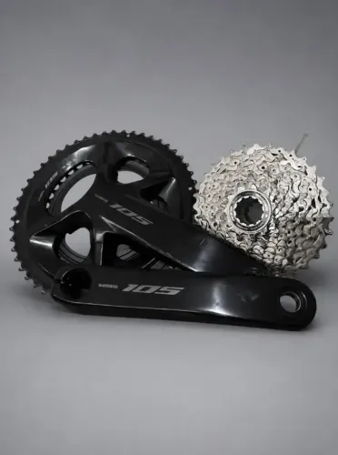 Pedivela Shimano 105 R7100 52/36 Dentes 172.5 + Cassete - SemiZero