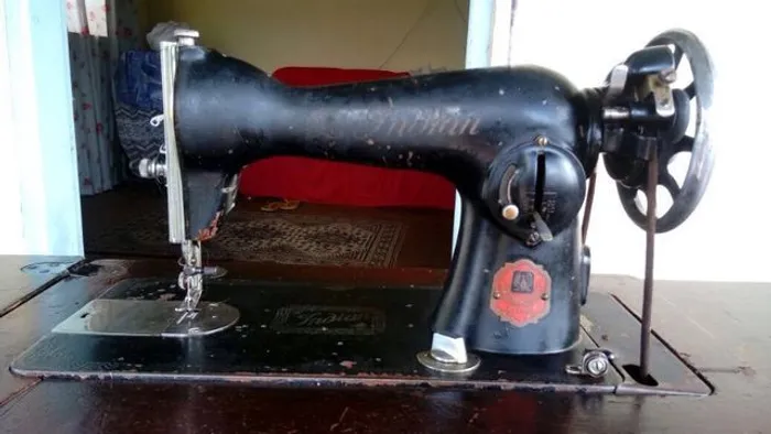 Maquina de costura antiga da indian motorcicles