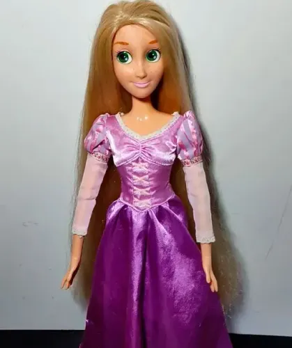 Rapunzel Disney Store 40 Cm Boneca Original Enrolados Canta