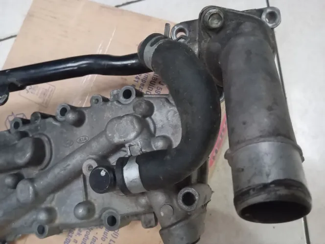 Resfriador de Óleo do Motor com Cabeçote (Trocador de Calor) HR 2013 a 2019 - 264004A700