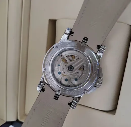 Relógio Roger Dubuis Automático Marrom