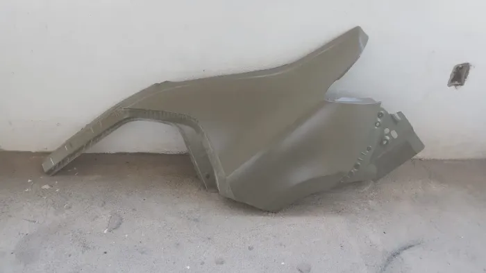 Lateral Esquerda Retalho Traseira Logan 2014 15 16 17 18 2019
