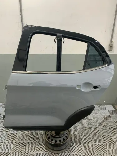 Porta traseira esquerda Fiat Pulse 2021 2024