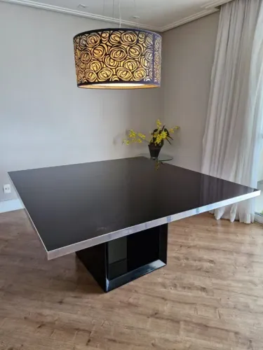 Mesa de Jantar Quadrada 1,50 x 1,50 m