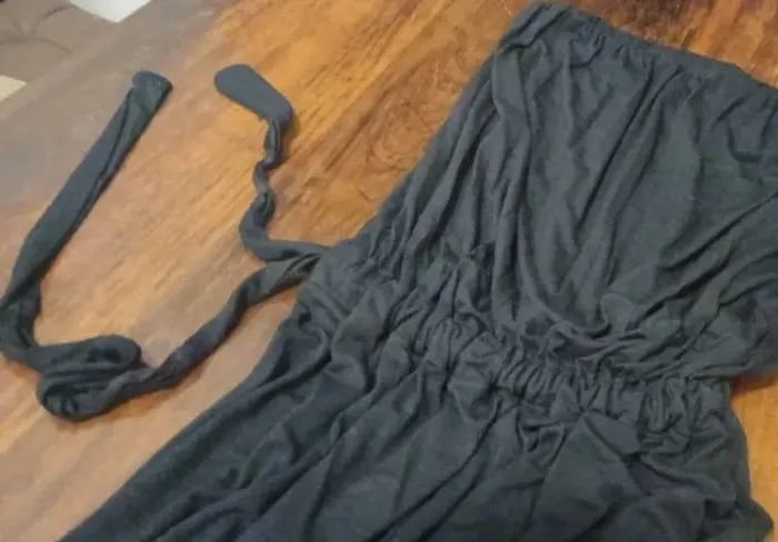 Macacão preto tomara que caia, viscose e elastano, maravilhoso e impecável!!!