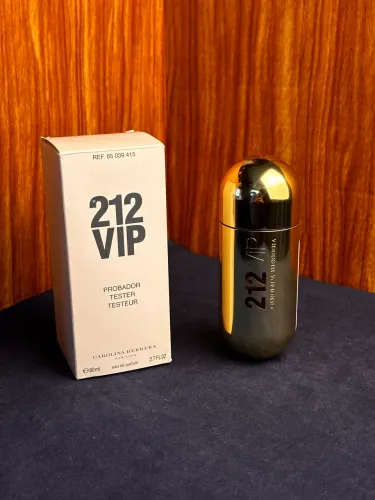 Perfume Original 212 VIP Carolina Herrera - 80ml