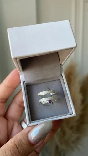 Par de Aliança com Anel solitário Lilac na Prata 950
