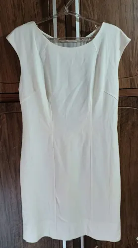 Vestido Bobstore M