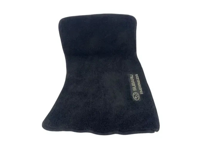 Tapete Carpet Individual LD. Direito (passageiro) Subaru Impreza 2008/2011