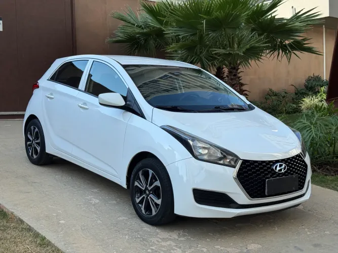 Hb20 1.0 branco aceito troca 