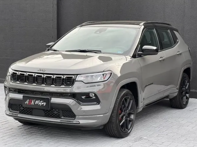 Jeep Compass Black Hurricane 2.0 4X4 TB Aut. Usados e Novos