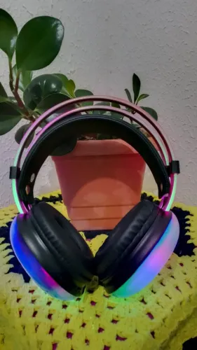 fone de ouvido sem fio RGB com microfone
