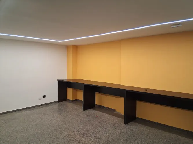 Pintor peça seu orçamento.