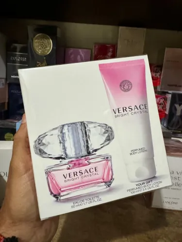 Kit Versace Bright Crystal - Eau de Toilette + Body Lotion